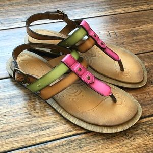 Clarks Billie Swing Multi-Color Strap Thong Sandal